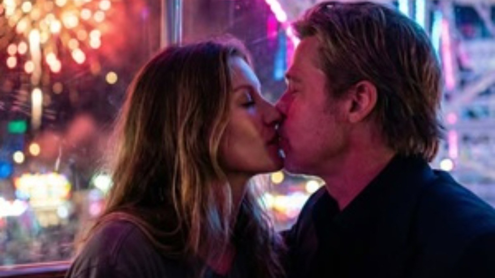 Imagem do prompt Casal_ferris wheel lovers night carnival_1778671369